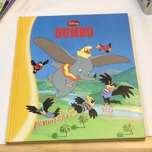 🎁5/10.00🎁 Dumbo Disney larger Hardcover, excellent, like new